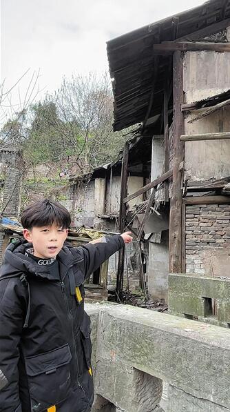 跟着课本去旅行 重庆8岁小学生打卡全国20余个城市