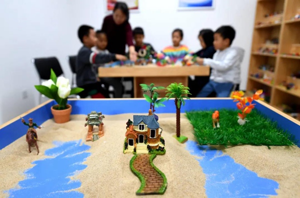 青少年自杀事件频频发生，各种心理干预机制为何失效？