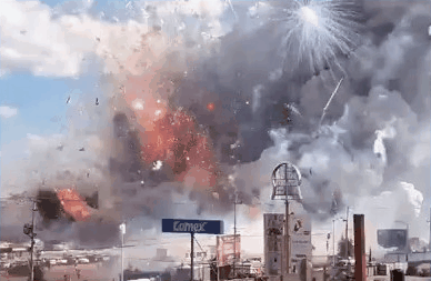 墨西哥:烟花厂爆炸