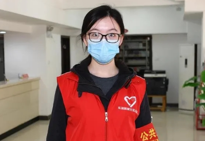 谢小玉:奔跑在抗疫前线,青春向上向善