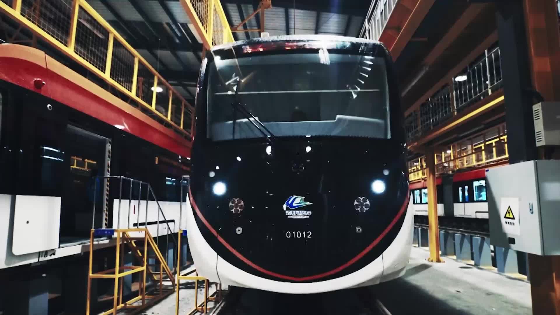  破“工种壁垒 ”提“上岗速度”中车唐山公司与职业院校的双向奔赴 